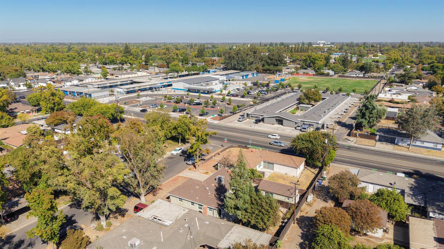 1322 1324 Del Rey Ave, Modesto, CA 95350