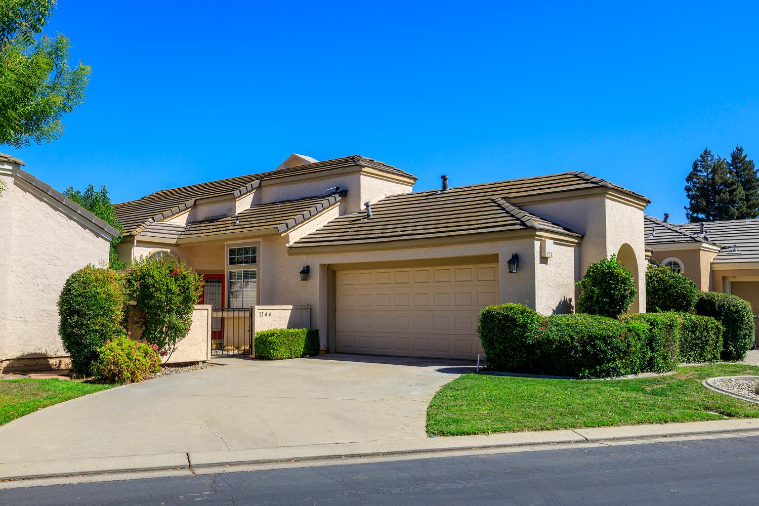 1144 Copper Lantern Ct, Modesto, CA 95355