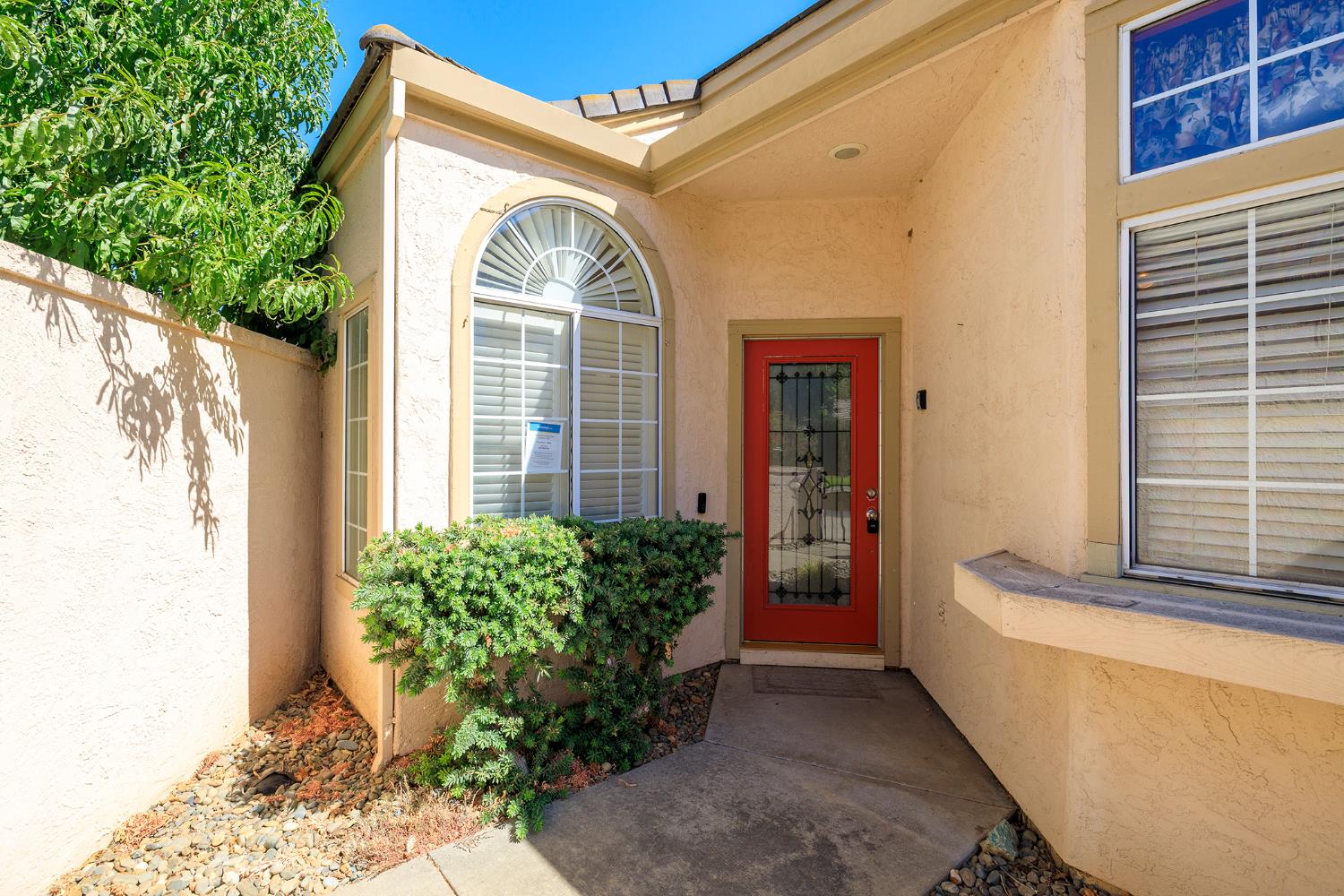 1144 Copper Lantern Ct, Modesto, CA 95355