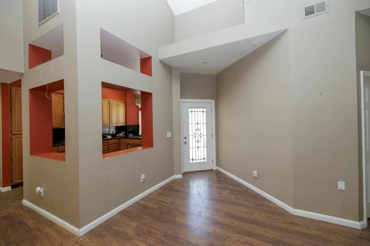1144 Copper Lantern Ct, Modesto, CA 95355