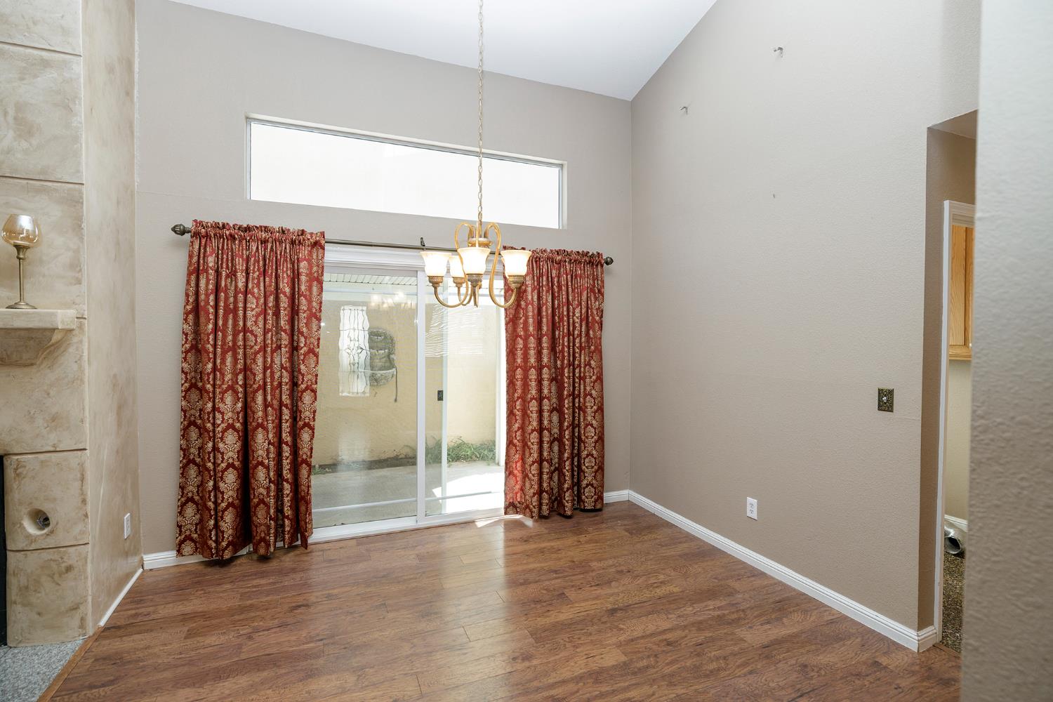 1144 Copper Lantern Ct, Modesto, CA 95355