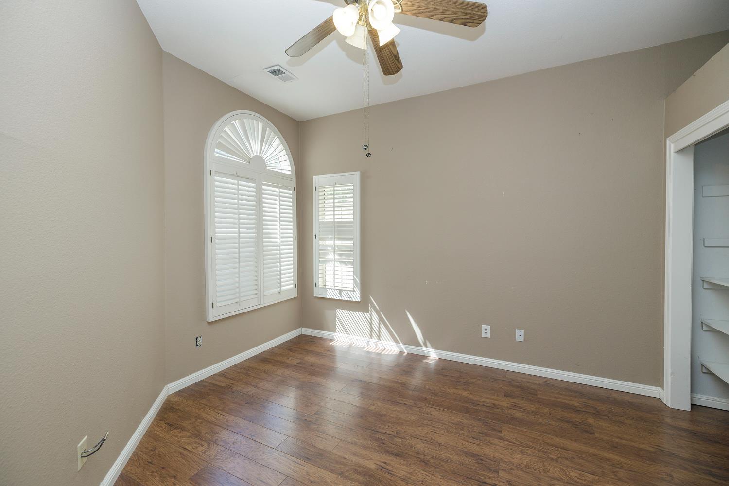 1144 Copper Lantern Ct, Modesto, CA 95355