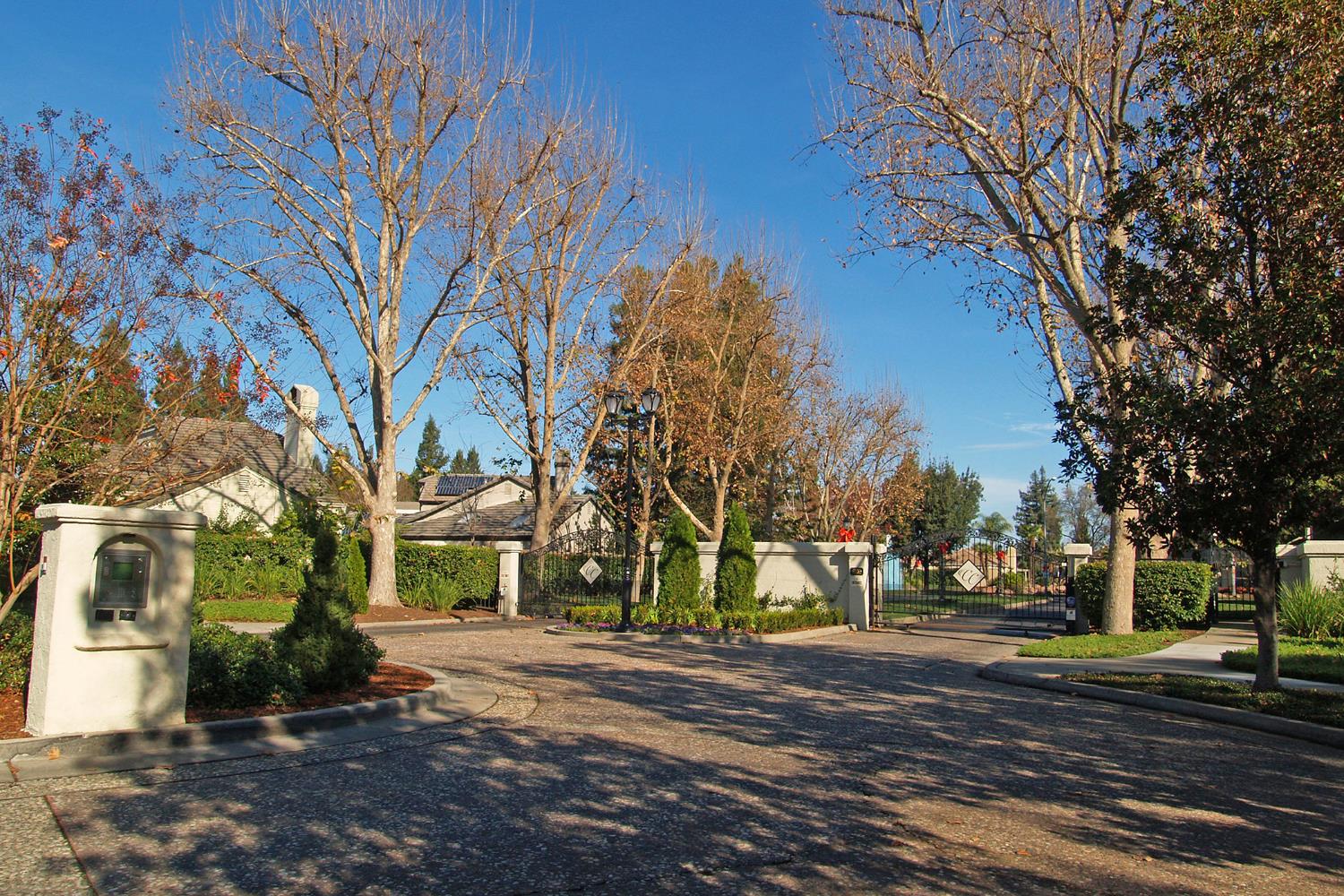 1144 Copper Lantern Ct, Modesto, CA 95355