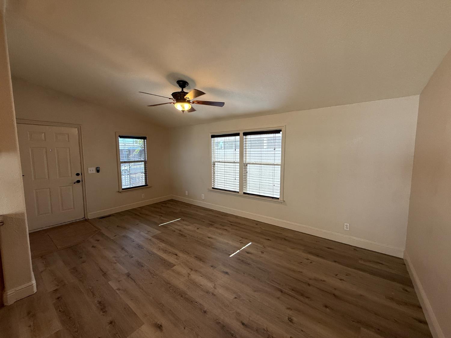 2841 Fowler Rd #49, Ceres, CA 95307