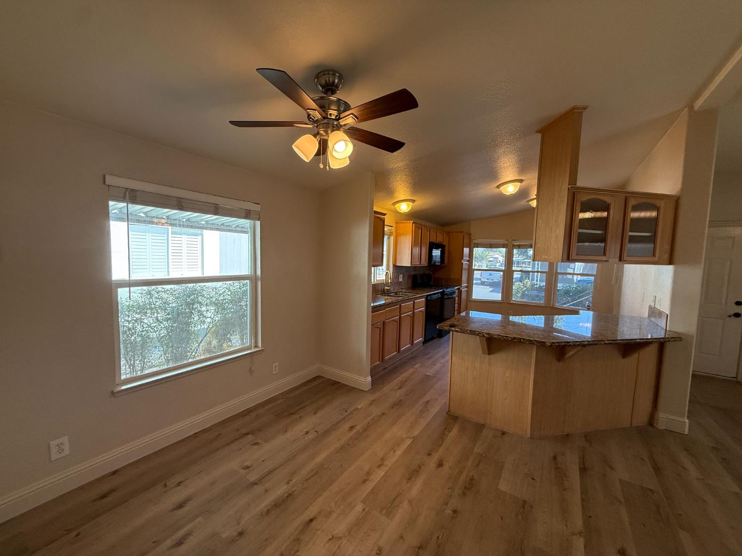 2841 Fowler Rd #49, Ceres, CA 95307
