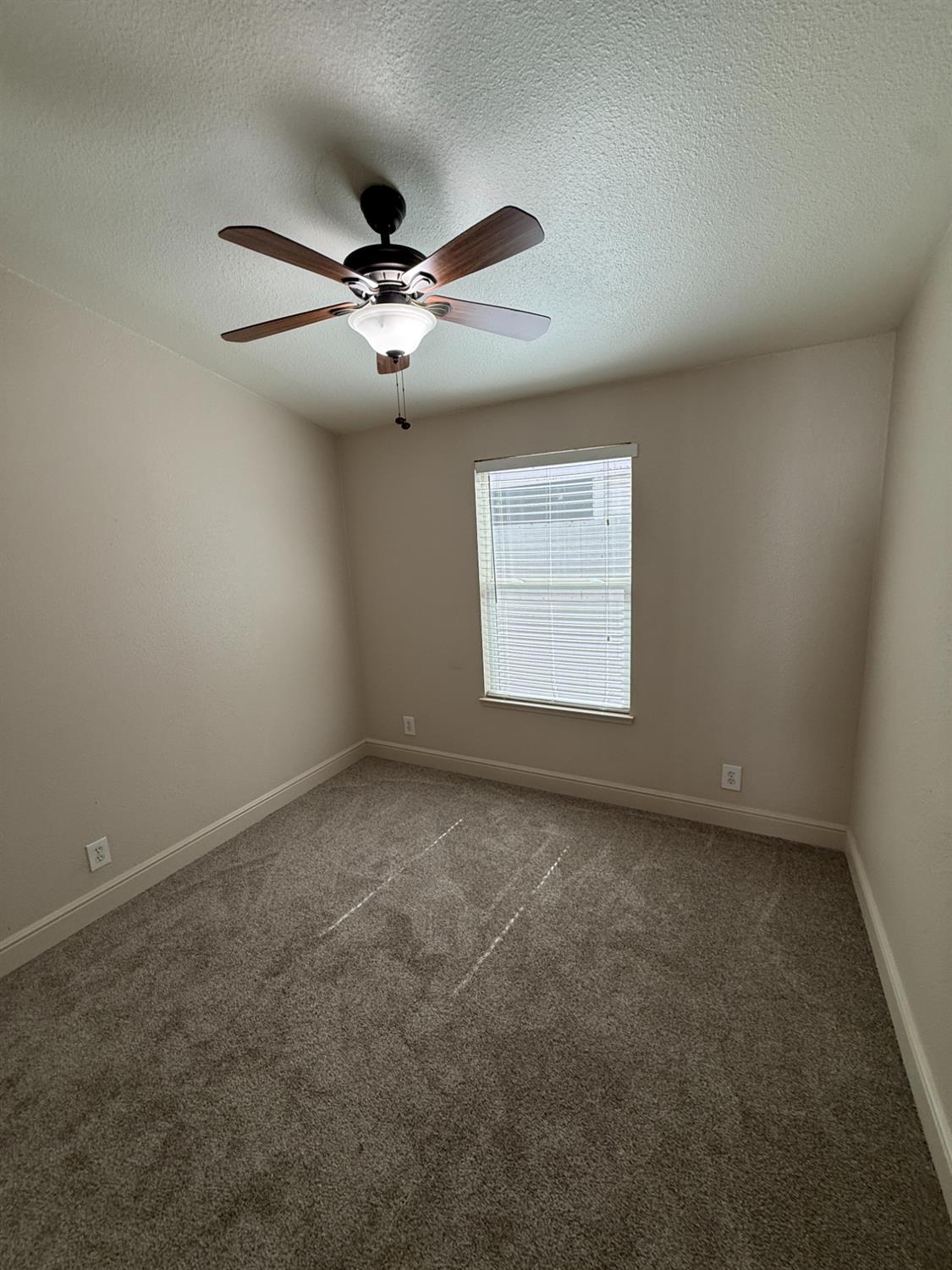 2841 Fowler Rd #49, Ceres, CA 95307