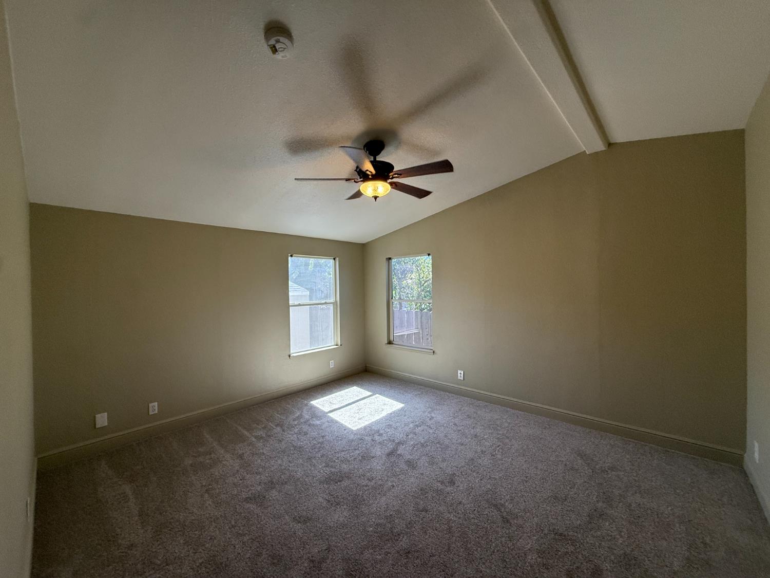 2841 Fowler Rd #49, Ceres, CA 95307