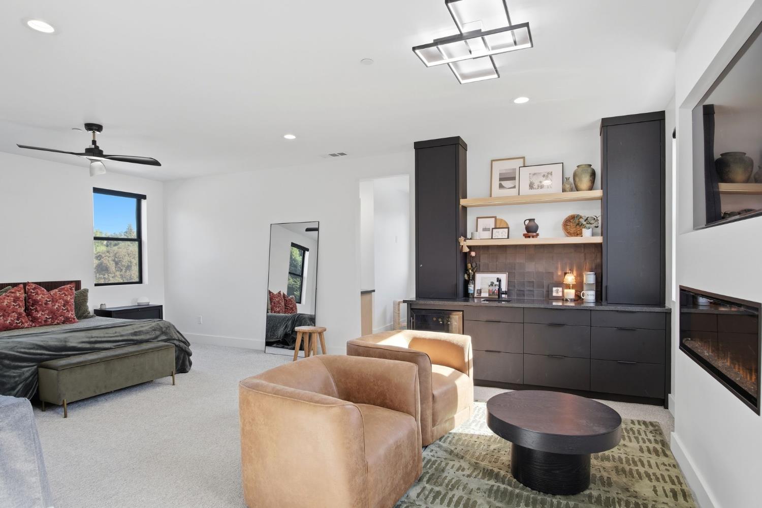 10925 Goldsborough Cir, Oakdale, CA 95361