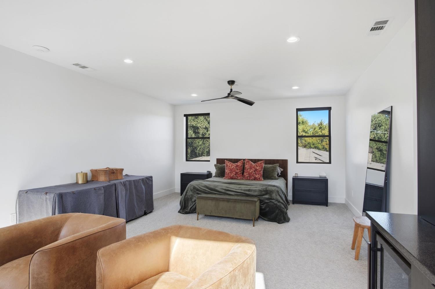10925 Goldsborough Cir, Oakdale, CA 95361