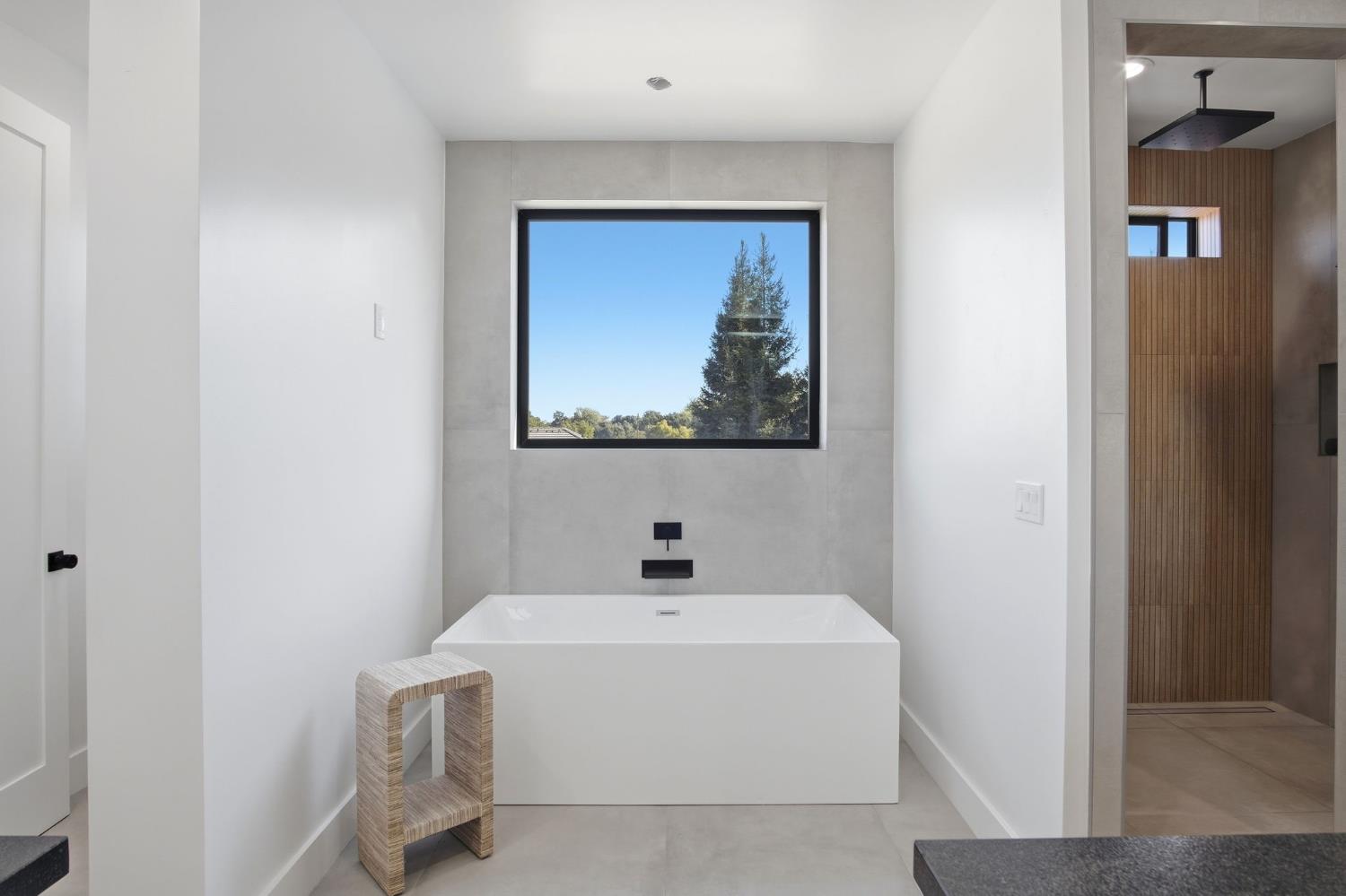 10925 Goldsborough Cir, Oakdale, CA 95361