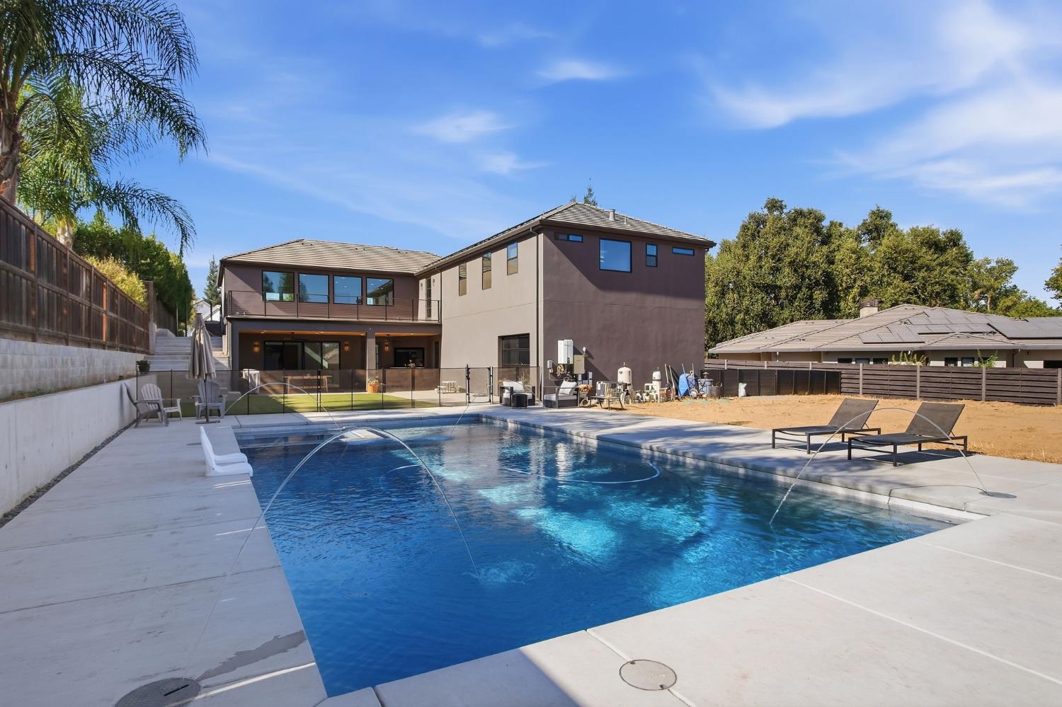 10925 Goldsborough Cir, Oakdale, CA 95361