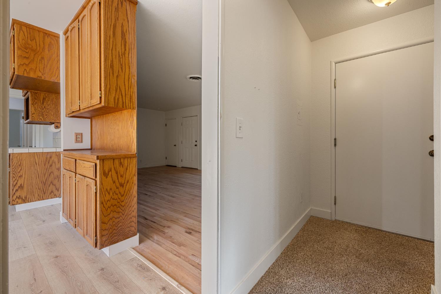 1410 Maplewood Dr, Modesto, CA 95350
