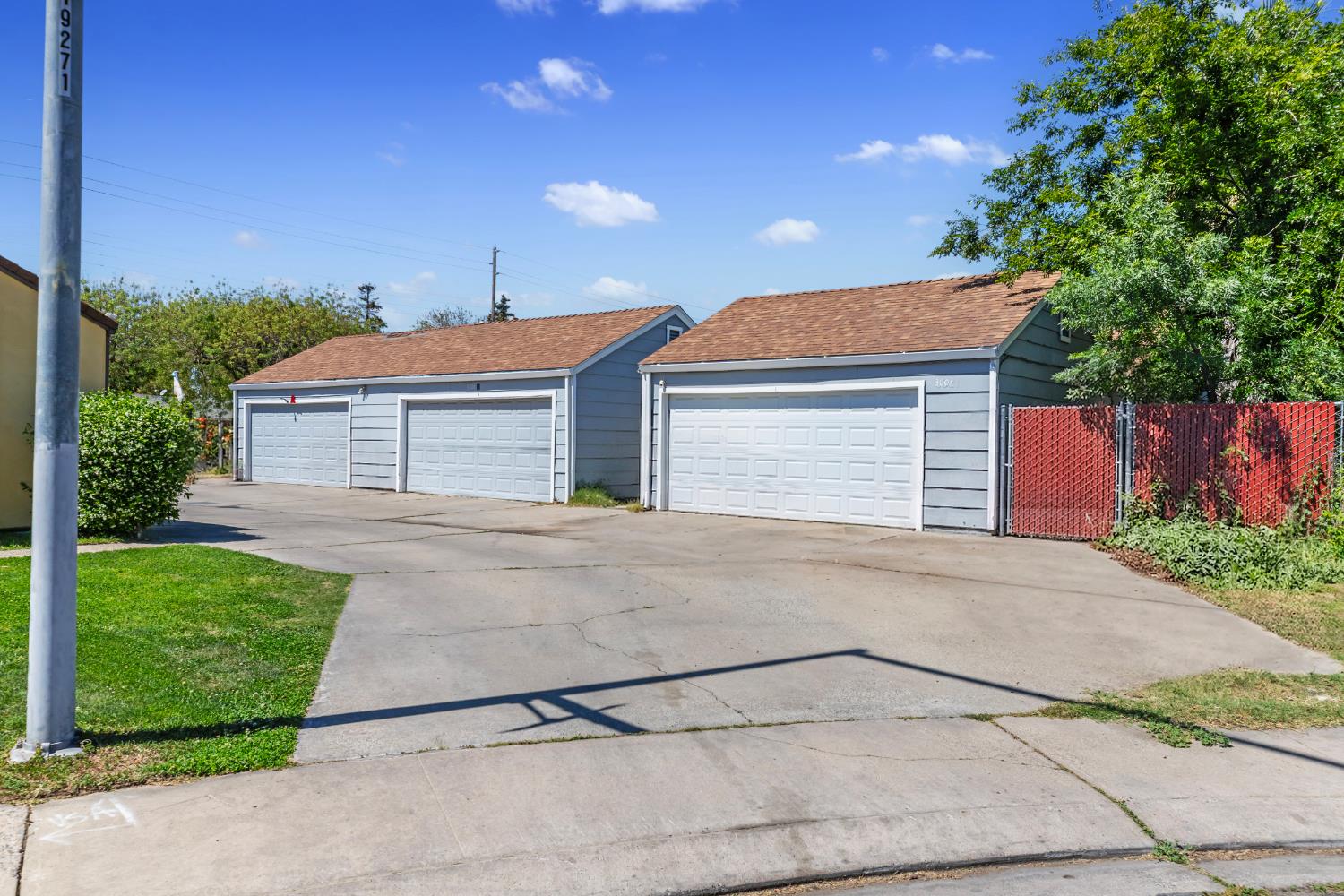 3001 Kounias Dr, Modesto, CA 95354