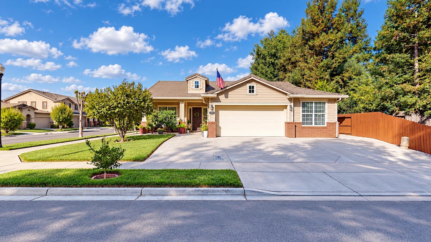 4403 Cherry Blossom Ln, Turlock, CA 95382