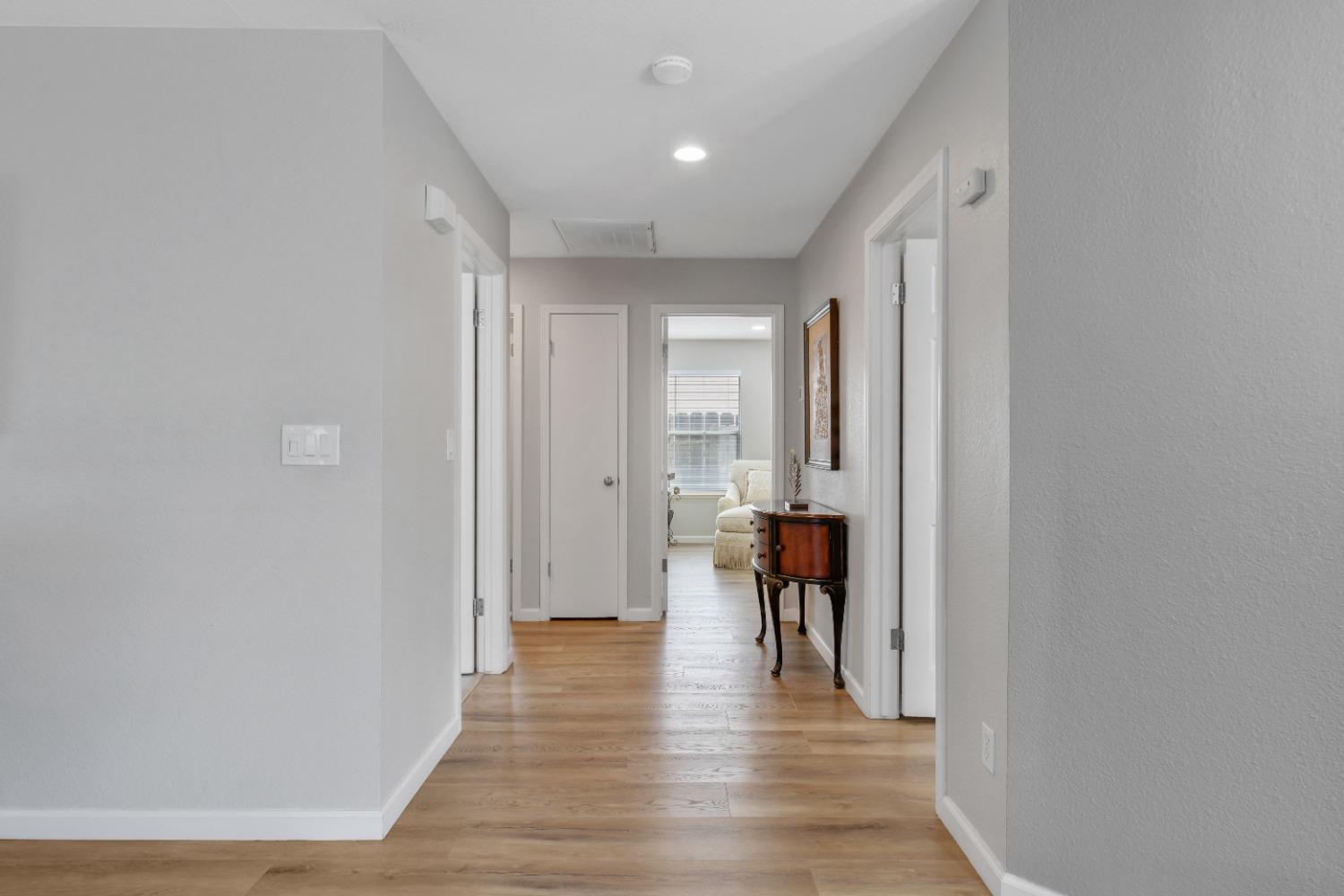 2432 Ives St, Modesto, CA 95355
