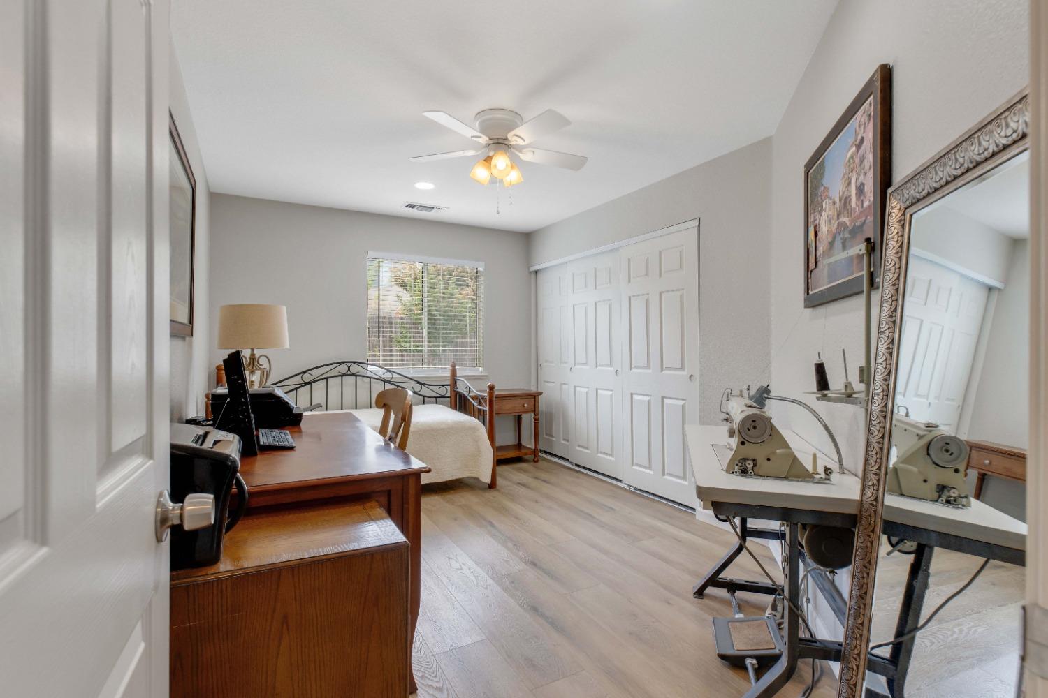 2432 Ives St, Modesto, CA 95355