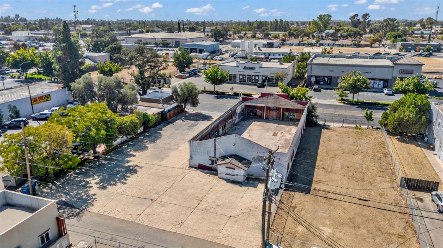 149 W 16th St, Merced, CA 95340