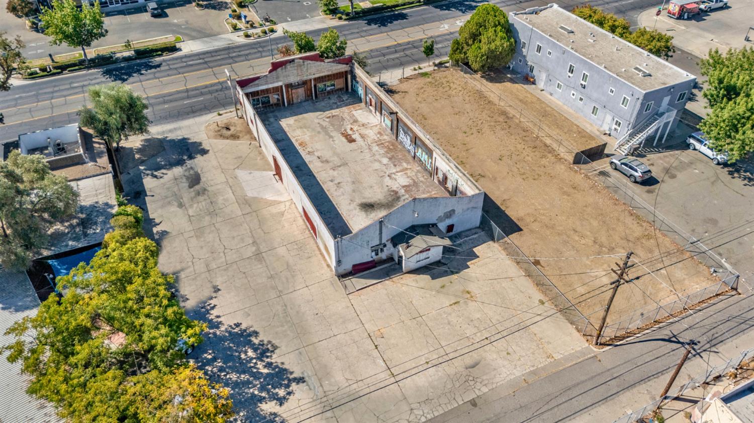 149 W 16th St, Merced, CA 95340