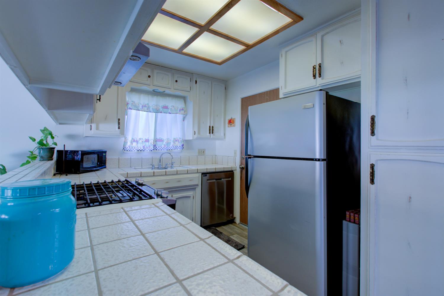 1785 Boston Ct, Turlock, CA 95382