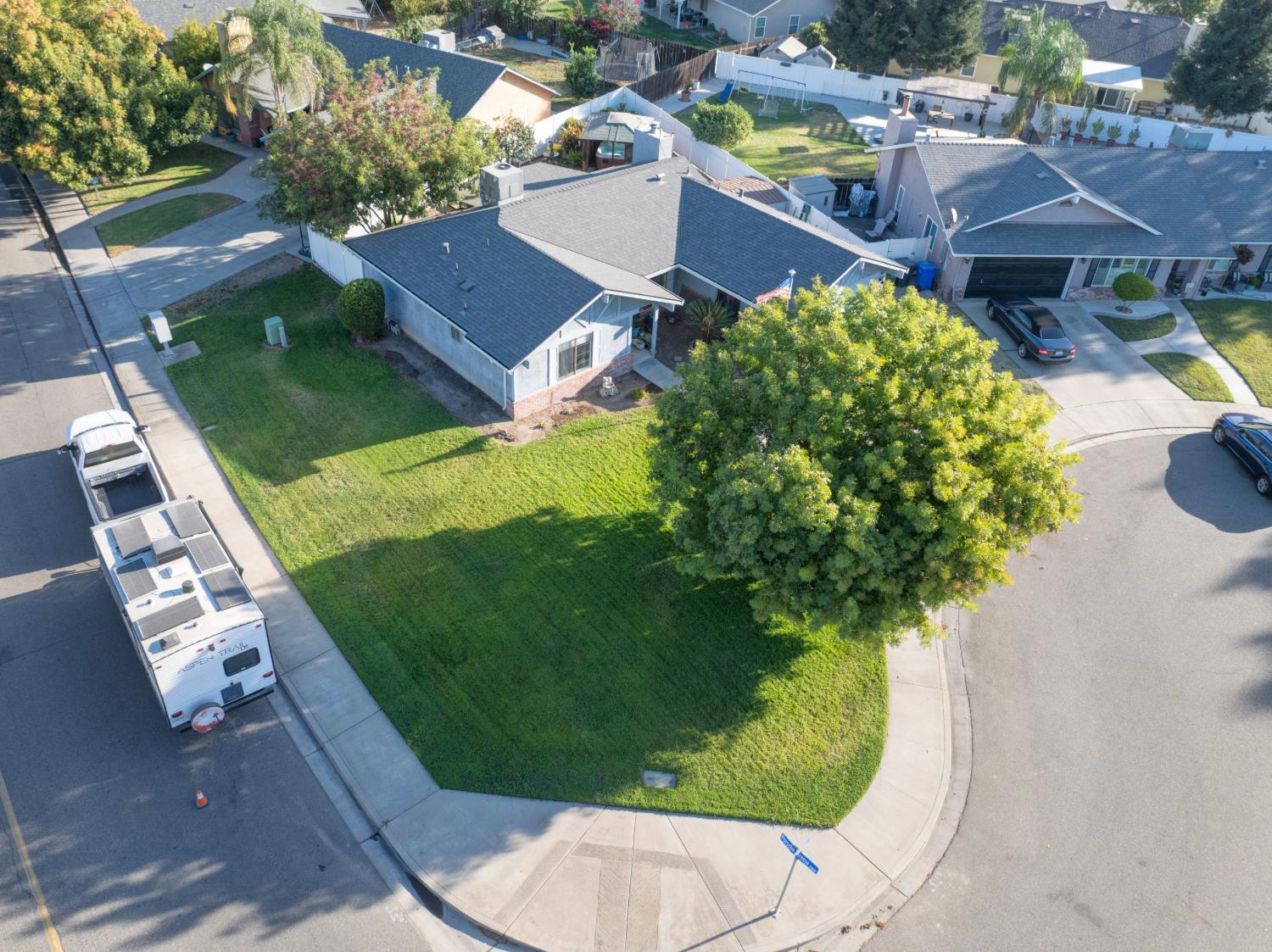 1785 Boston Ct, Turlock, CA 95382