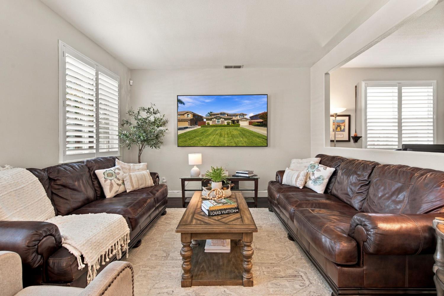 2503 Donatello St, Manteca, CA 95337