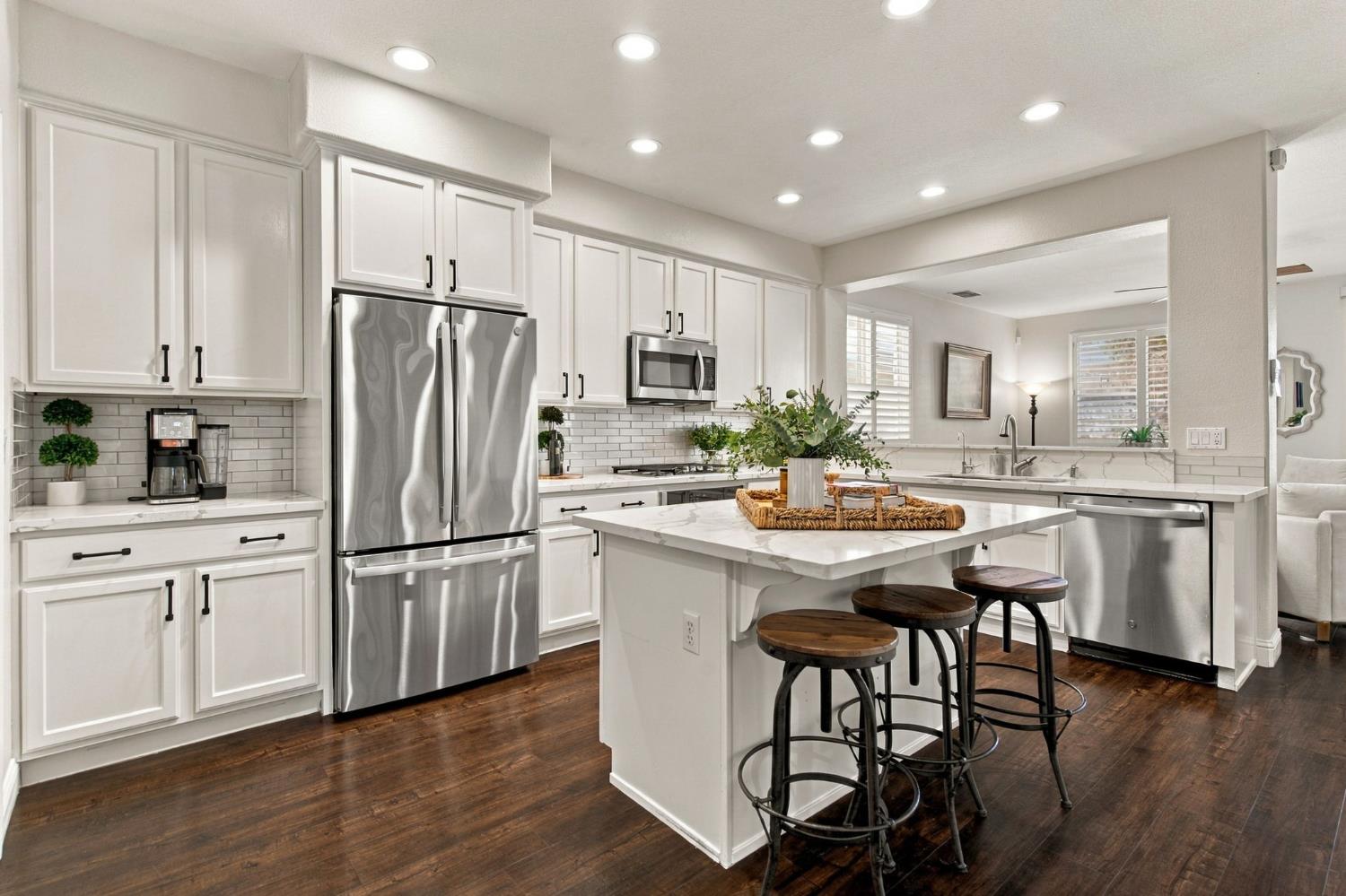 2503 Donatello St, Manteca, CA 95337