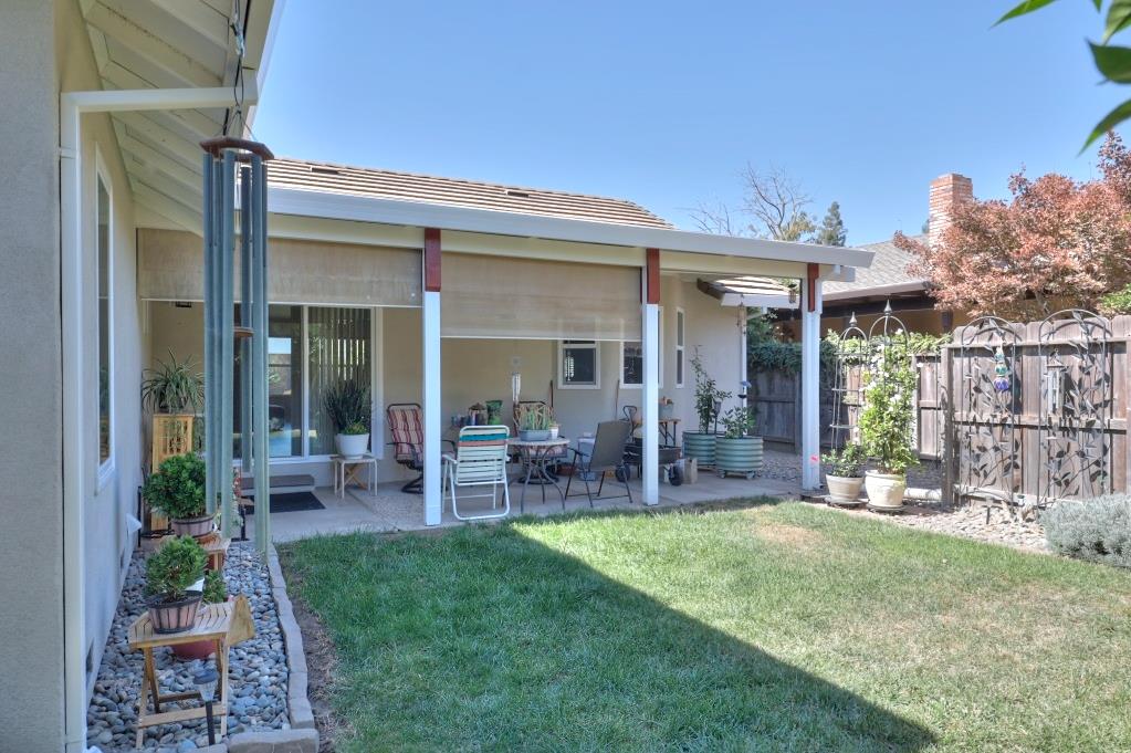 3808 Poinsettia Dr, Modesto, CA 95356