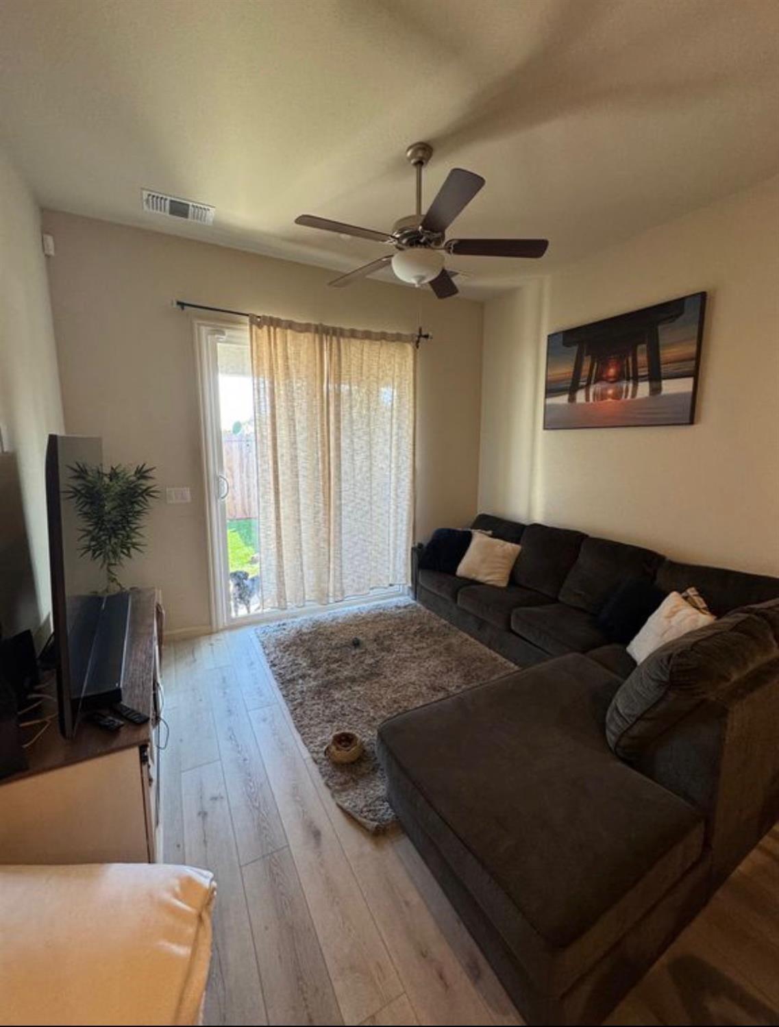 6204 Chavez Ct, Riverbank, CA 95367