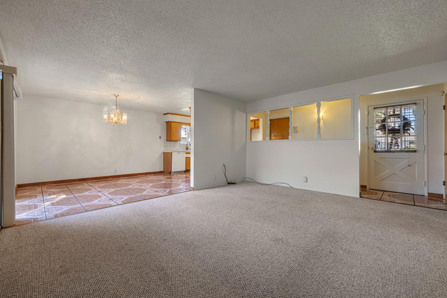 913 Sylvia St, Gustine, CA 95322