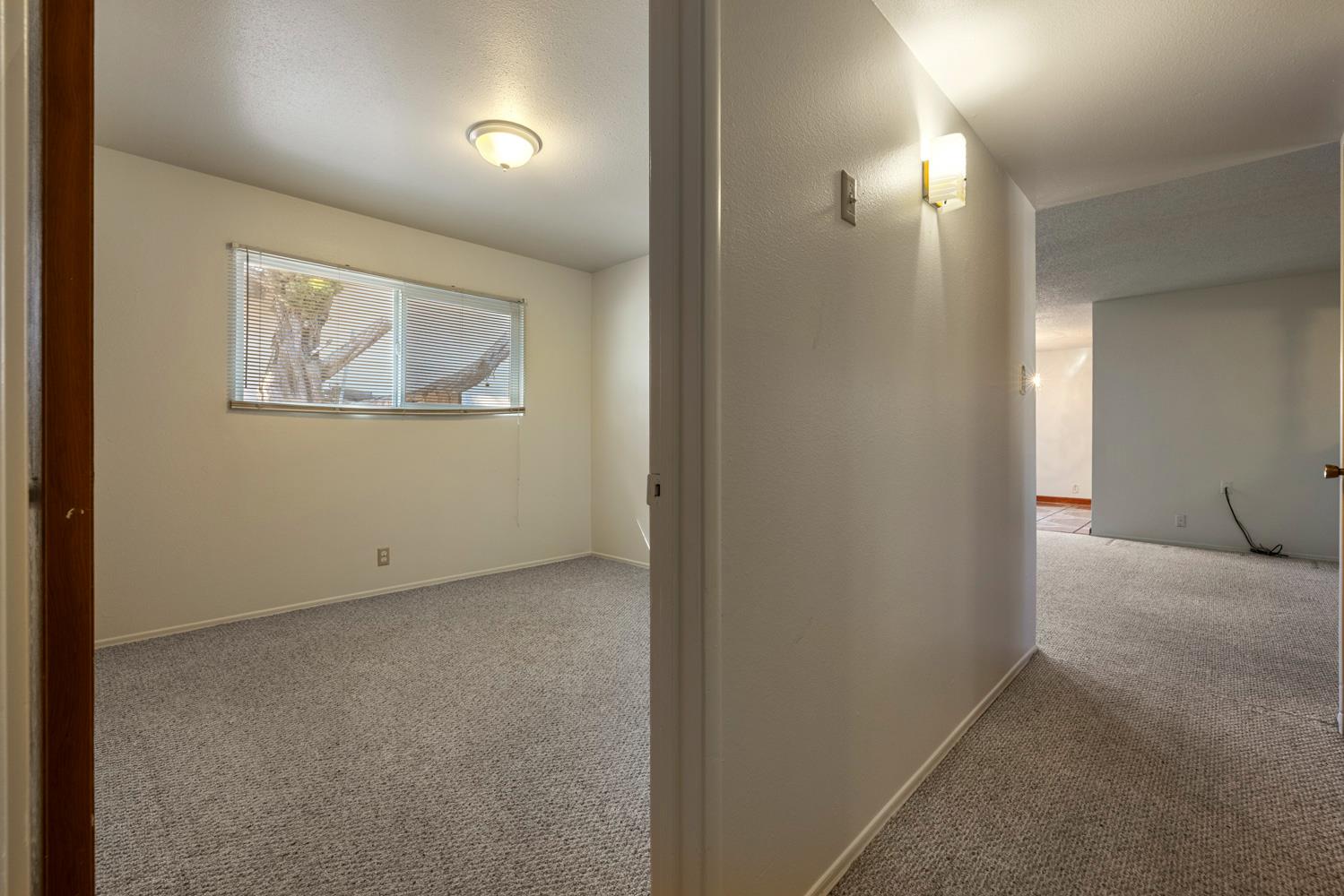 913 Sylvia St, Gustine, CA 95322