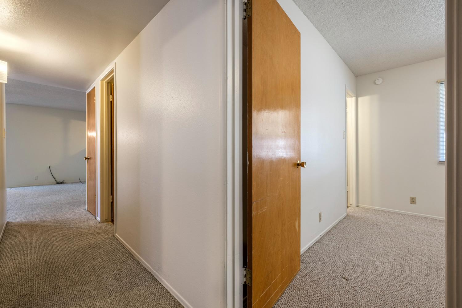 913 Sylvia St, Gustine, CA 95322
