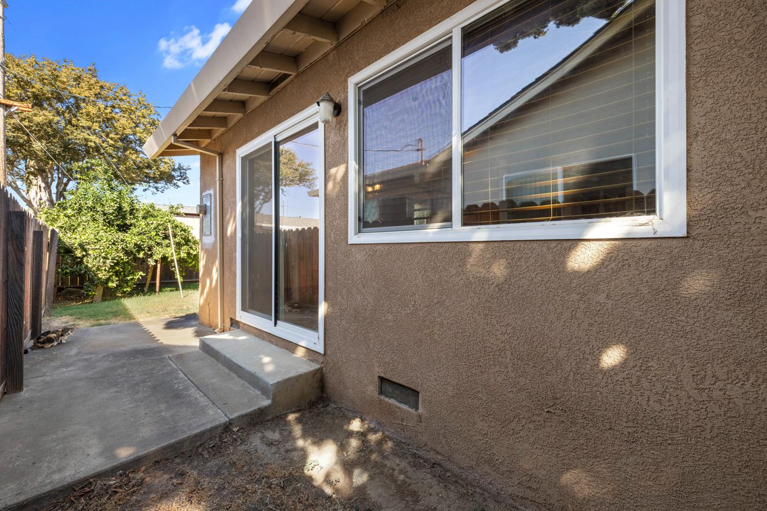913 Sylvia St, Gustine, CA 95322