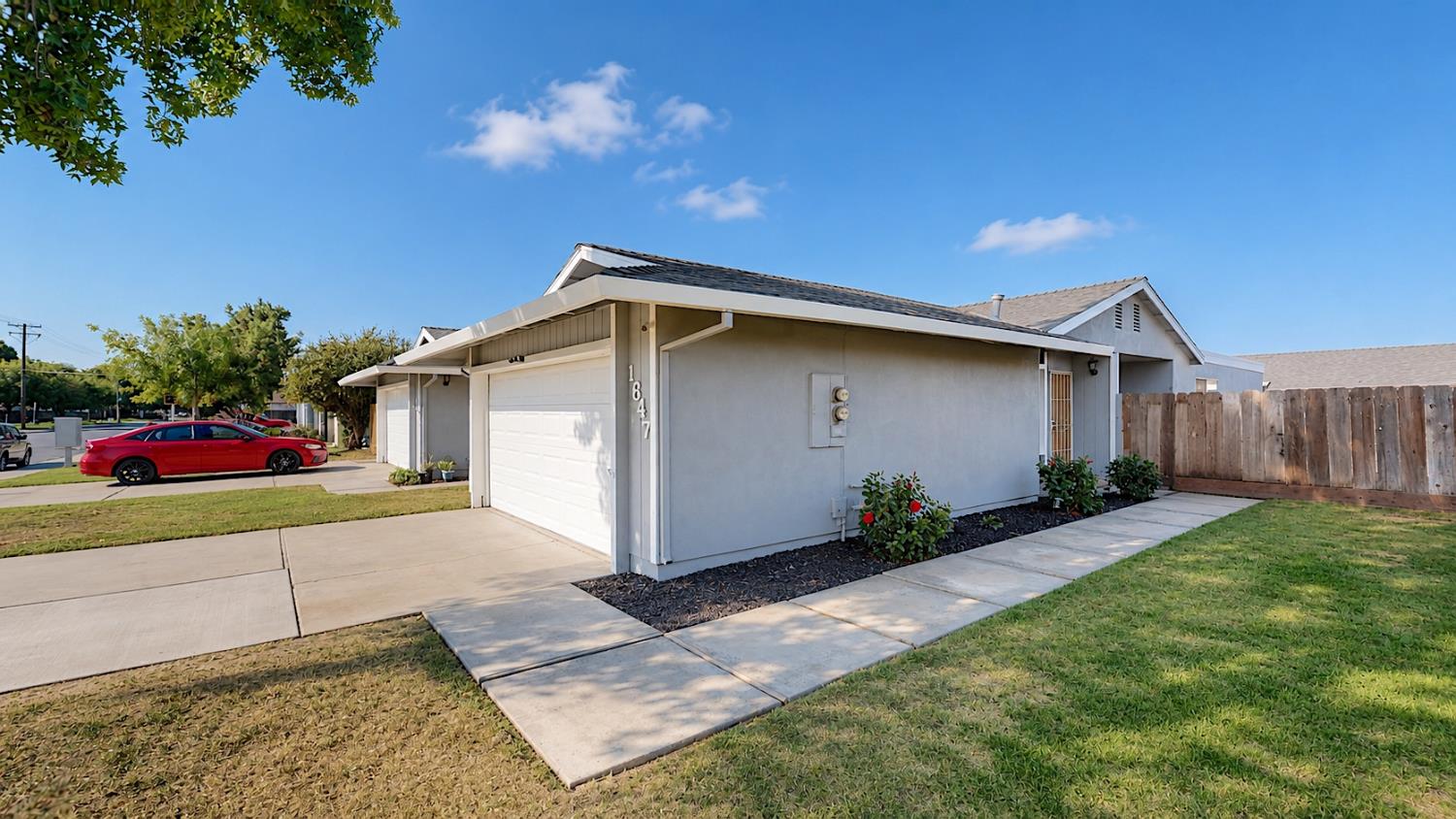 1645 1643 Moffett Rd, Ceres, CA 95307