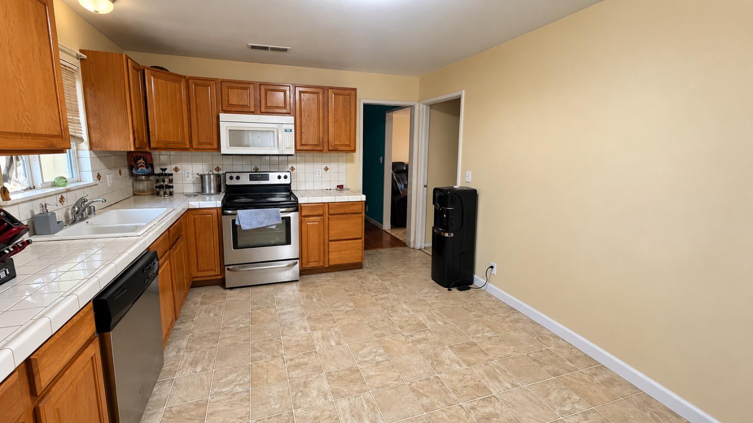 4208 Esmail Ave, Keyes, CA 95328