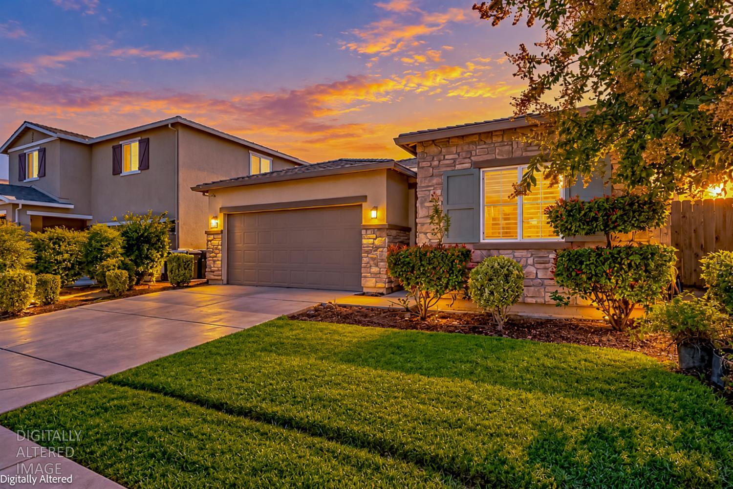 638 Phelps Dr, Merced, CA 95348