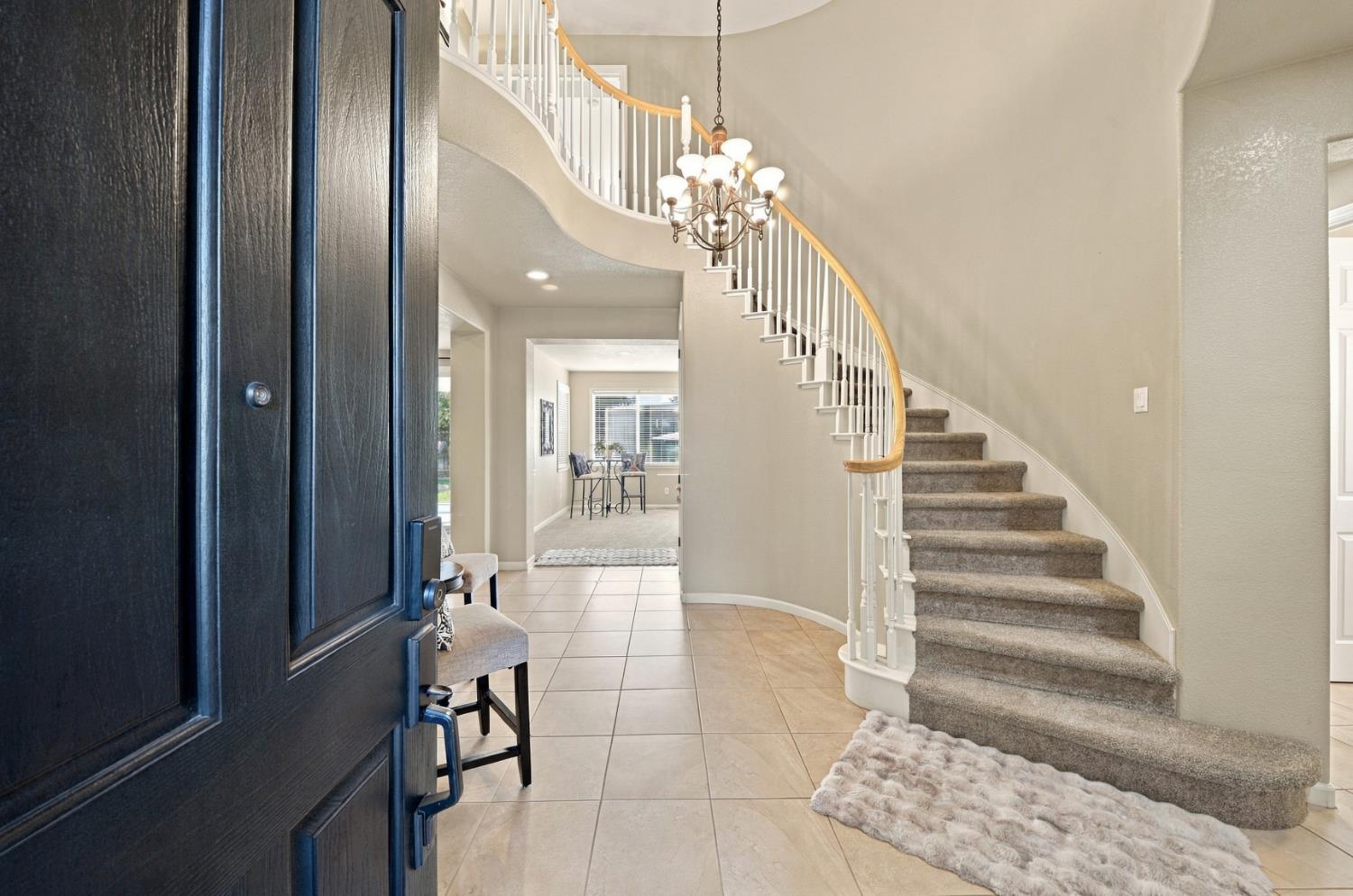 1530 Calhoun Ave, Ripon, CA 95366