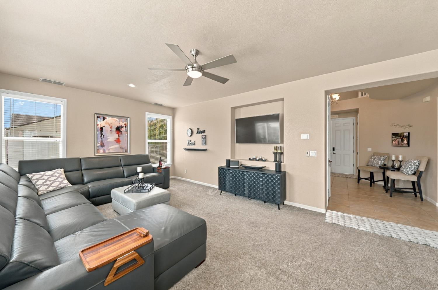 1530 Calhoun Ave, Ripon, CA 95366