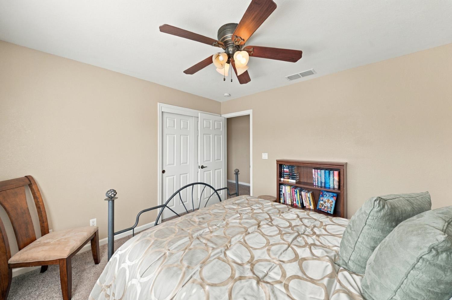 1530 Calhoun Ave, Ripon, CA 95366