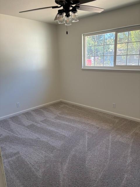 1906 W Saratoga Dr, Modesto, CA 95350