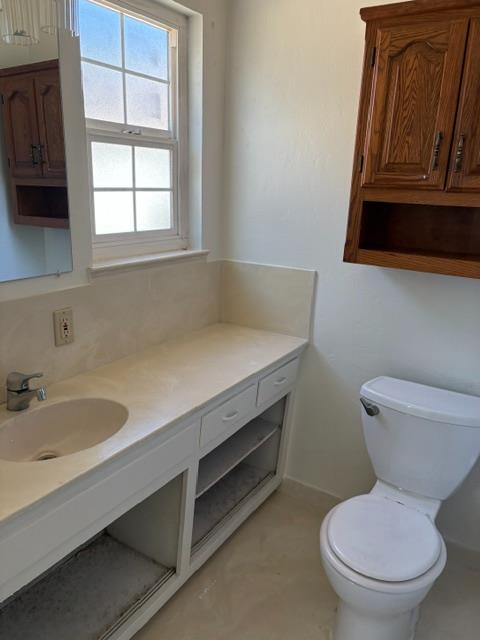 1906 W Saratoga Dr, Modesto, CA 95350