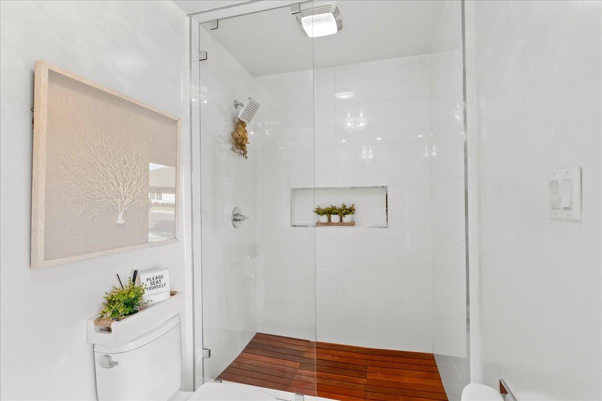 1176 Bogarin Ln, Ripon, CA 95366