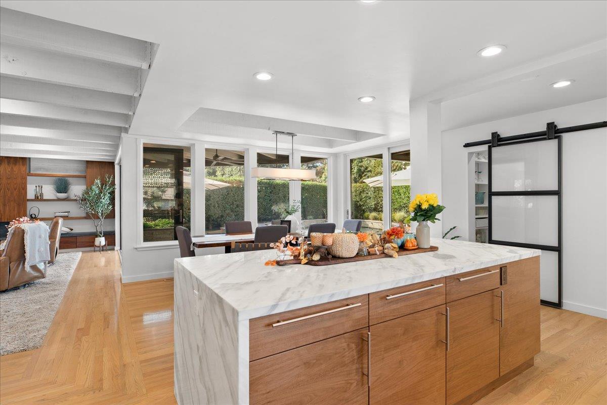 1176 Bogarin Ln, Ripon, CA 95366