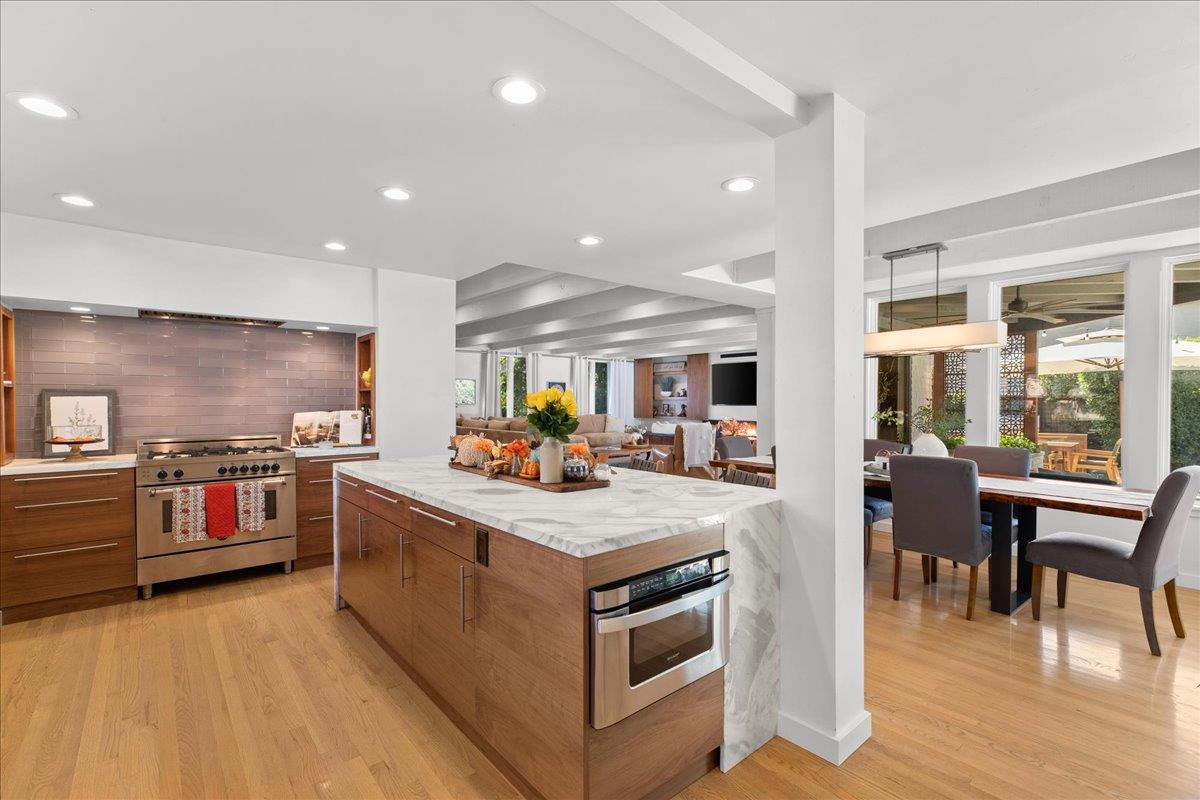 1176 Bogarin Ln, Ripon, CA 95366