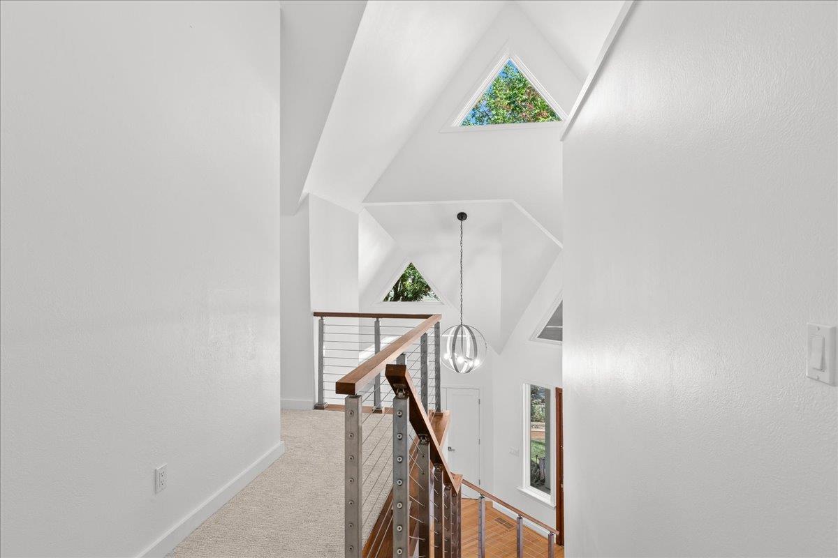 1176 Bogarin Ln, Ripon, CA 95366