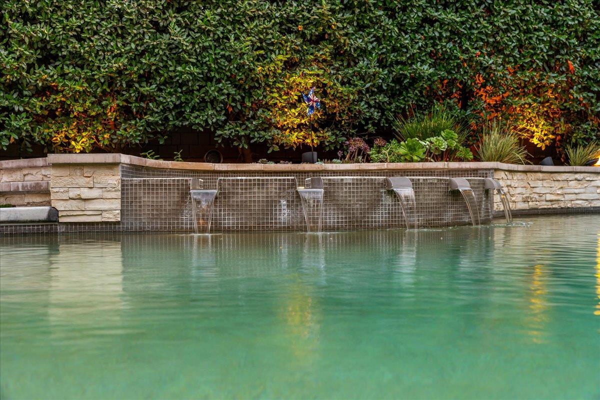 1176 Bogarin Ln, Ripon, CA 95366
