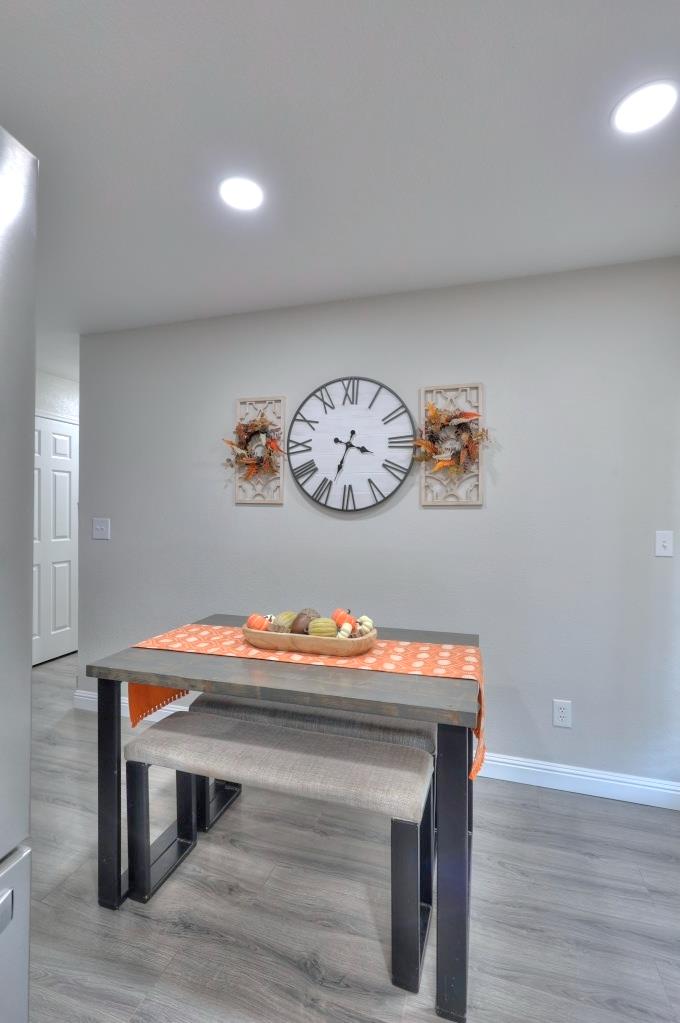669 Flora Way, Waterford, CA 95386