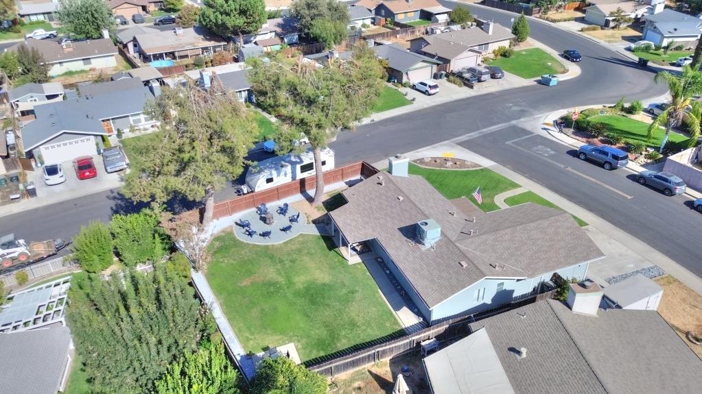 669 Flora Way, Waterford, CA 95386