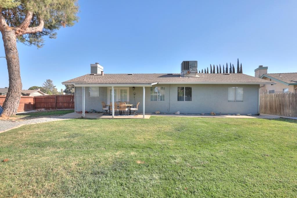669 Flora Way, Waterford, CA 95386