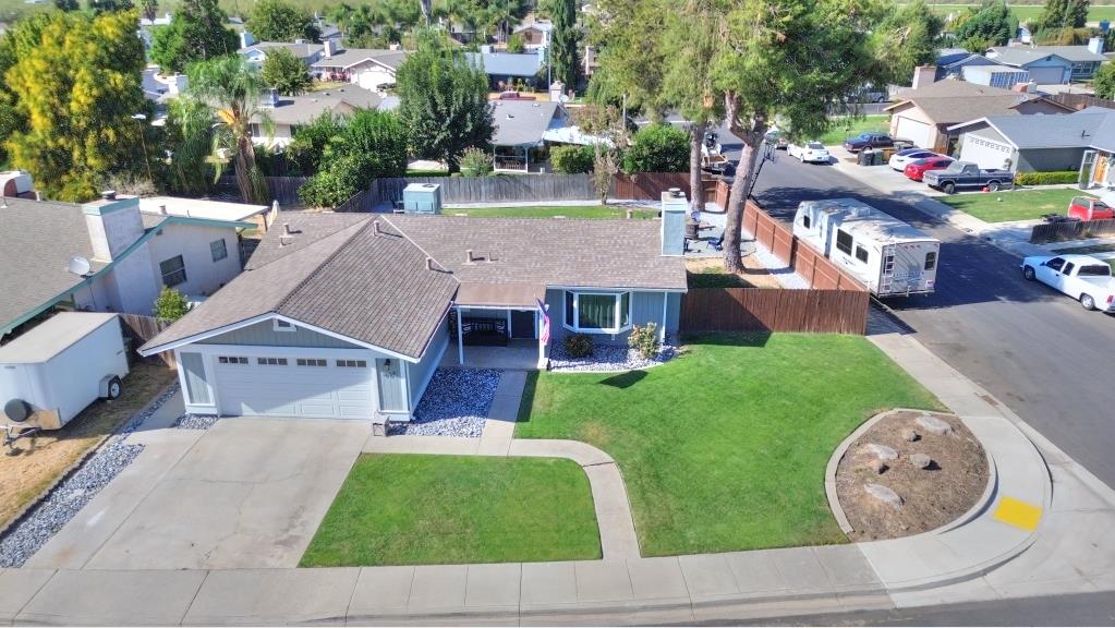 669 Flora Way, Waterford, CA 95386