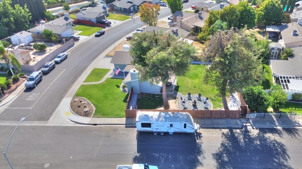 669 Flora Way, Waterford, CA 95386